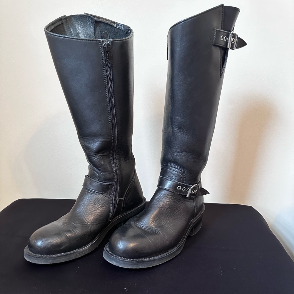 Sancho black 8.5 tall boot